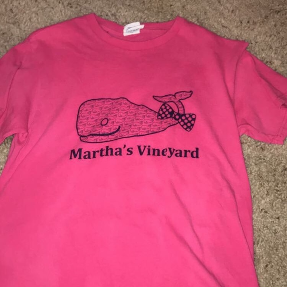 Martha vineyards t-shirt